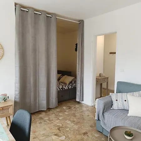 Le Coquet T2 A 50 M De La Appartement Saint-Raphaël